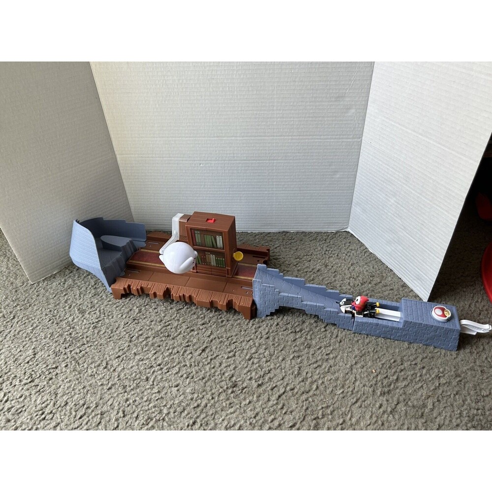 Boo's Spooky Sprint Replacement for Hot Wheels Mario Kart Circuit Lite W/Shy Guy